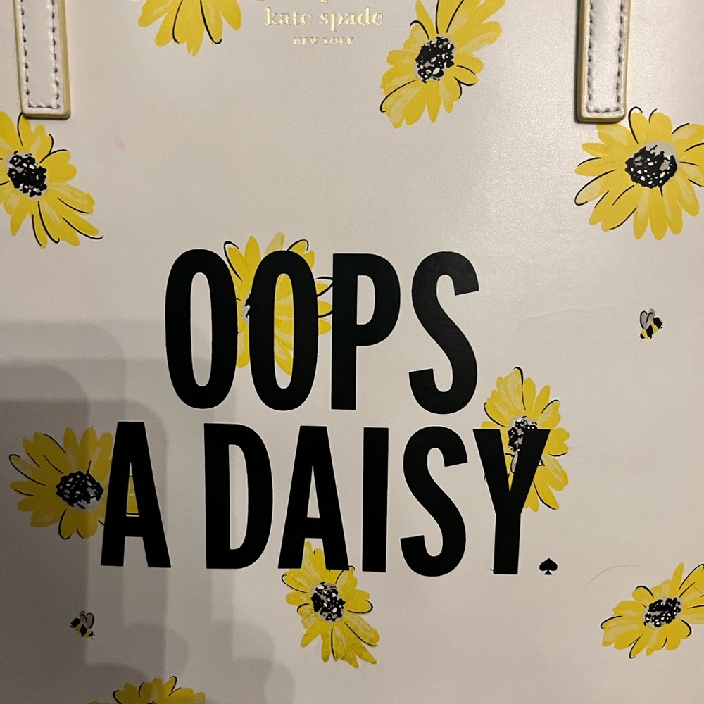 Kate Spade Opps a Daisy large leather tote